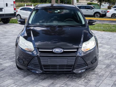 Used 2014 Ford Focus SE FWD image 2