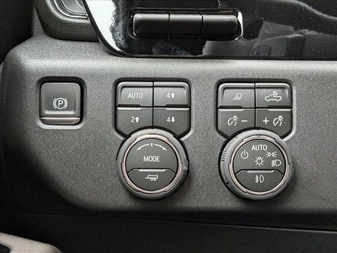 New 2026 Chevrolet Silverado 1500 ZR2 AWD/4WD image 14