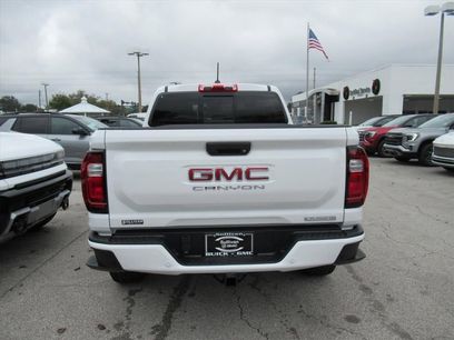 New 2026 GMC Canyon Elevation w/ Convenience Package