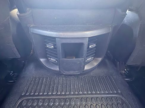 Used 2022 RAM 3500 Tradesman w/ Chrome Appearance Group image 9