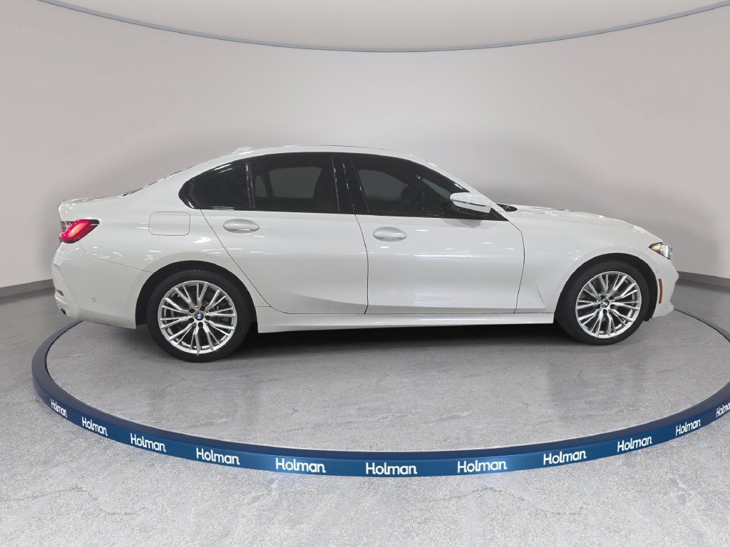 Certified 2023 BMW 330i Sedan w/ Premium Package RWD image 4