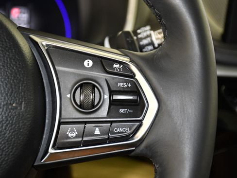 Certified 2025 Acura MDX SH-AWD w/ Technology Package image 21