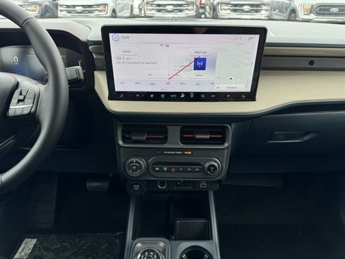 New 2026 Ford Maverick Lariat w/ 4K Tow Package image 2