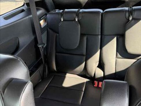 Certified 2022 Ford Explorer Limited w/ Equipment Group 301A image 18