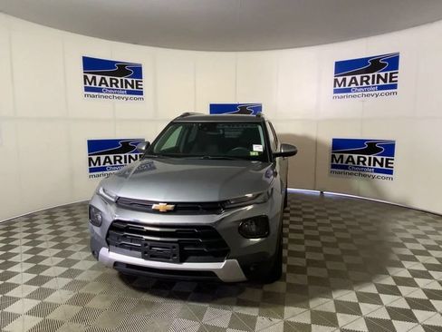 Used 2023 Chevrolet TrailBlazer LT w/ Convenience Package AWD/4WD image 5