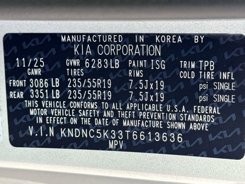 New 2026 Kia Carnival EX image 29