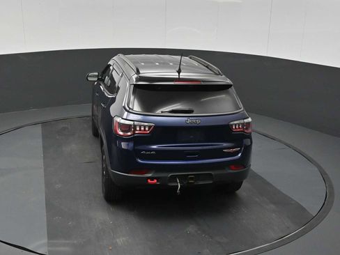 Used 2019 Jeep Compass Trailhawk w/ Popular Equipment Group AWD/4WD image 15