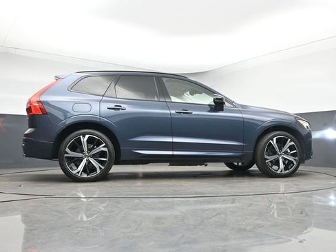 Used 2023 Volvo XC60 B5 Ultimate w/ Protection Package Premier image 16