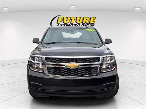 Used 2019 Chevrolet Tahoe LT image 2