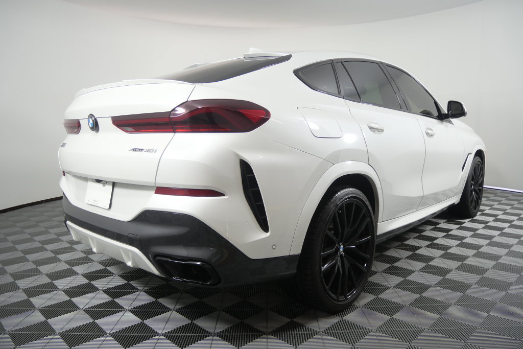 Used 2022 BMW X6 xDrive40i w/ Executive Package AWD/4WD image 4