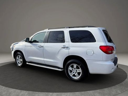 Used 2008 Toyota Sequoia Limited image 7