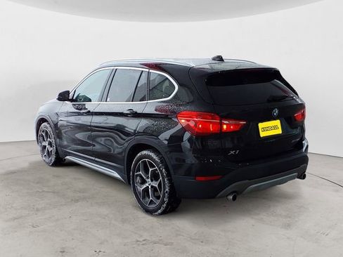 Used 2018 BMW X1 xDrive28i w/ Convenience Package image 3