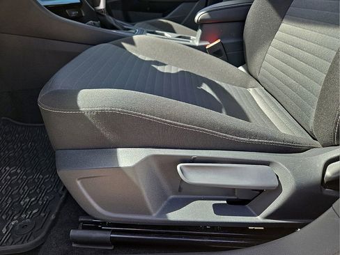 Used 2025 Volkswagen Jetta S image 21