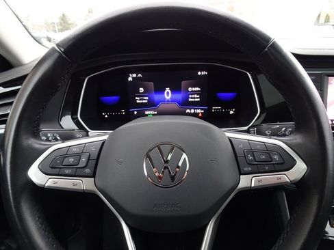 Used 2022 Volkswagen Jetta SE image 22