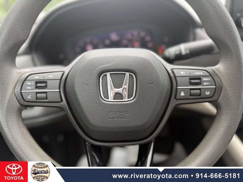 Used 2023 Honda Accord EX image 21