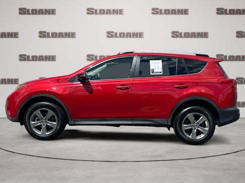 Used 2015 Toyota RAV4 XLE AWD/4WD image 2
