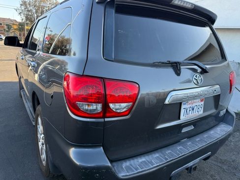 Used 2011 Toyota Sequoia Limited image 7