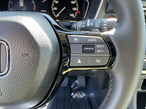 New 2025 Honda Pilot EX-L image 17