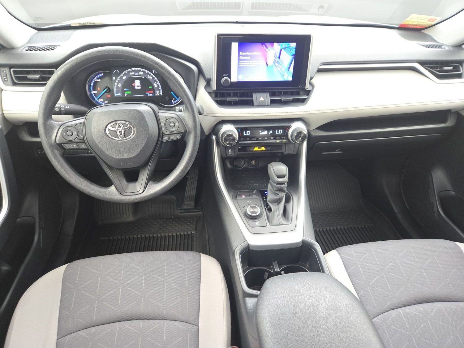 Certified 2025 Toyota RAV4 XLE w/ Convenience Package AWD/4WD image 14