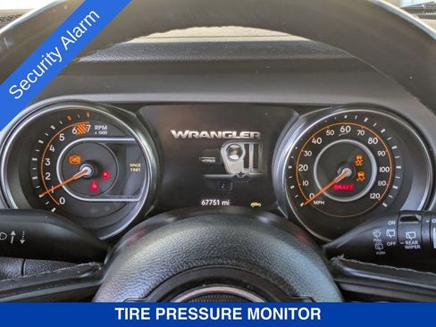 Used 2021 Jeep Wrangler Unlimited Sport image 22