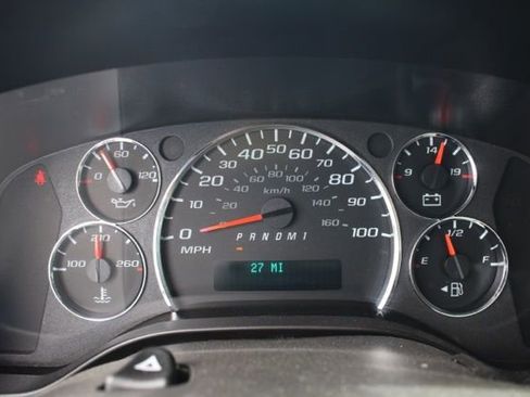 Used 2024 Chevrolet Express 3500 w/ Power Convenience Package image 14