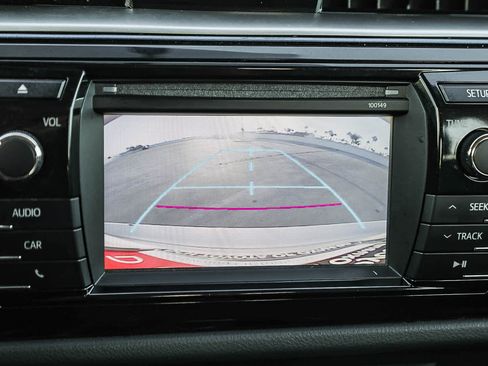 Used 2015 Toyota Corolla S FWD image 23