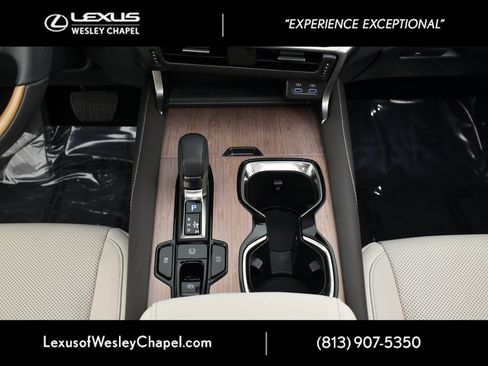 Used 2024 Lexus RX 350 Premium image 32