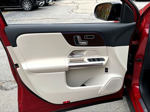 New 2026 Mercedes-Benz GLA 250 4MATIC image 12