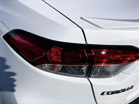 Certified 2026 Toyota Corolla SE image 24