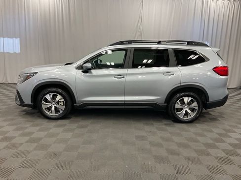 Used 2025 Subaru Ascent Premium AWD/4WD image 7