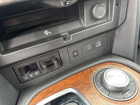 Used 2024 Nissan Armada SL w/ Captain's Chairs Package AWD/4WD image 26