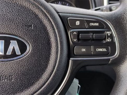 Used 2019 Kia Sportage LX image 25