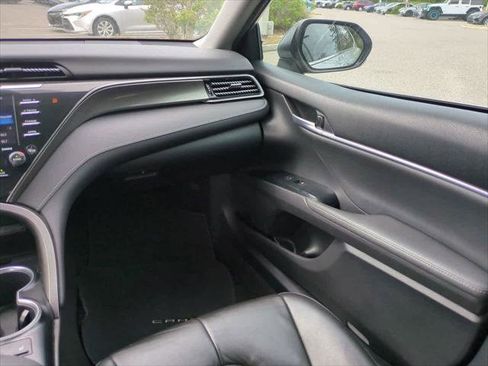 Certified 2019 Toyota Camry XSE image 16