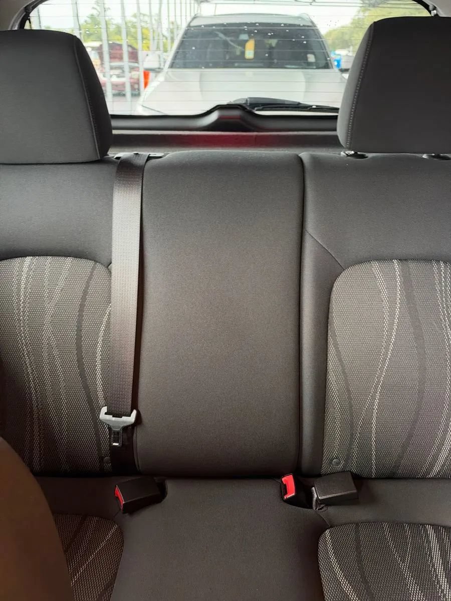 Used 2016 Chevrolet Sonic LT FWD image 4