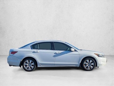 Used 2009 Honda Accord EX-L image 4