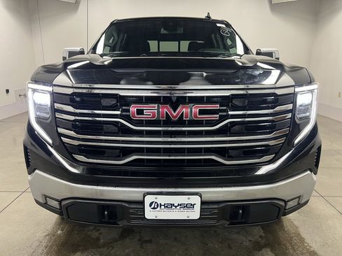 New 2026 GMC Sierra 1500 SLT w/ SLT Convenience Package image 10