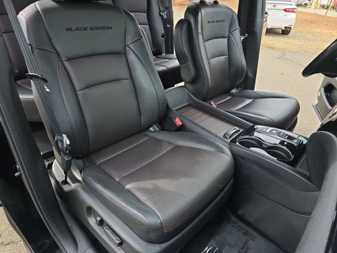 Used 2021 Honda Ridgeline Black Edition image 16