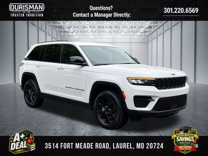 Used 2025 Jeep Grand Cherokee Altitude