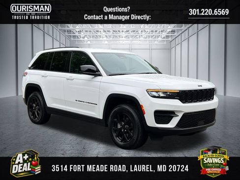 Used 2025 Jeep Grand Cherokee Altitude AWD/4WD image 1