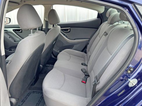 Used 2011 Hyundai Elantra GLS image 30
