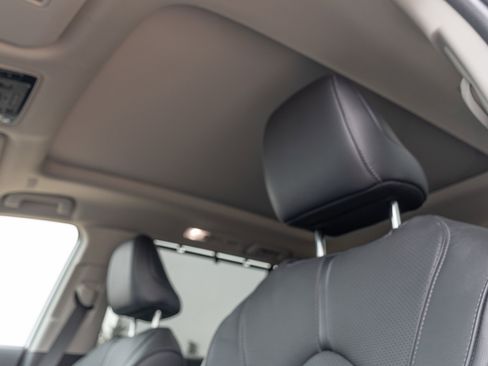 Used 2024 Toyota Grand Highlander Limited image 17