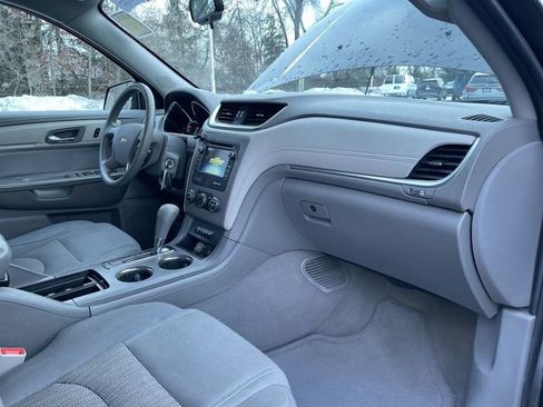 Used 2016 Chevrolet Traverse LS image 27