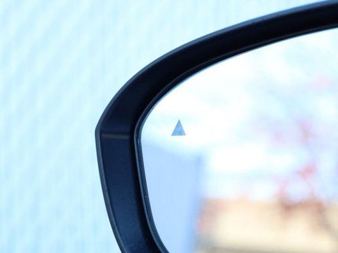 New 2026 Nissan Kicks S image 19