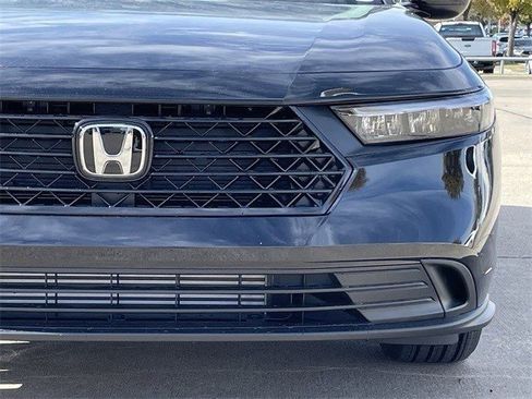 New 2025 Honda Accord LX image 7