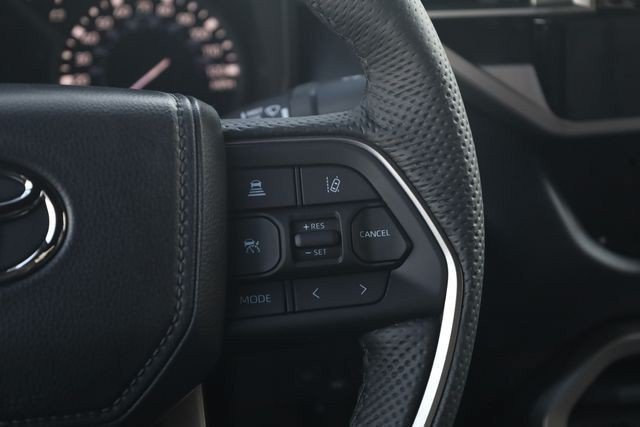 New 2026 Toyota Tundra SR5 AWD/4WD image 9