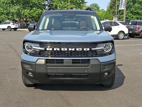 Certified 2025 Ford Bronco Sport Outer Banks w/ Outer Banks Tech Package+ AWD/4WD image 2
