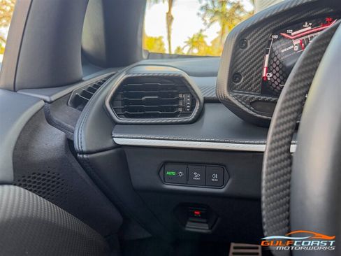 Used 2024 Lamborghini Revuelto AWD/4WD image 23