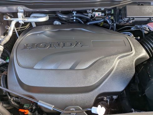 Certified 2024 Honda Ridgeline RTL image 33