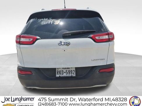 Used 2015 Jeep Cherokee Limited FWD image 2