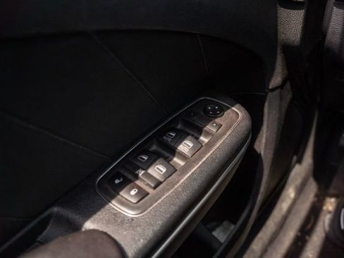Used 2020 Dodge Charger R/T RWD image 12